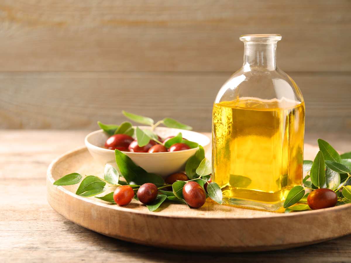 Jojoba Oil for Frizzy Hair