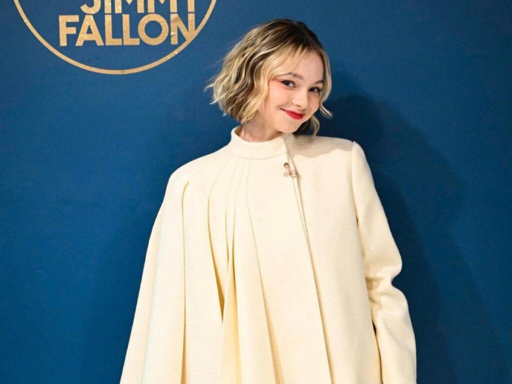 Emma Myers | Biography | Age | Birthday | Height | Family